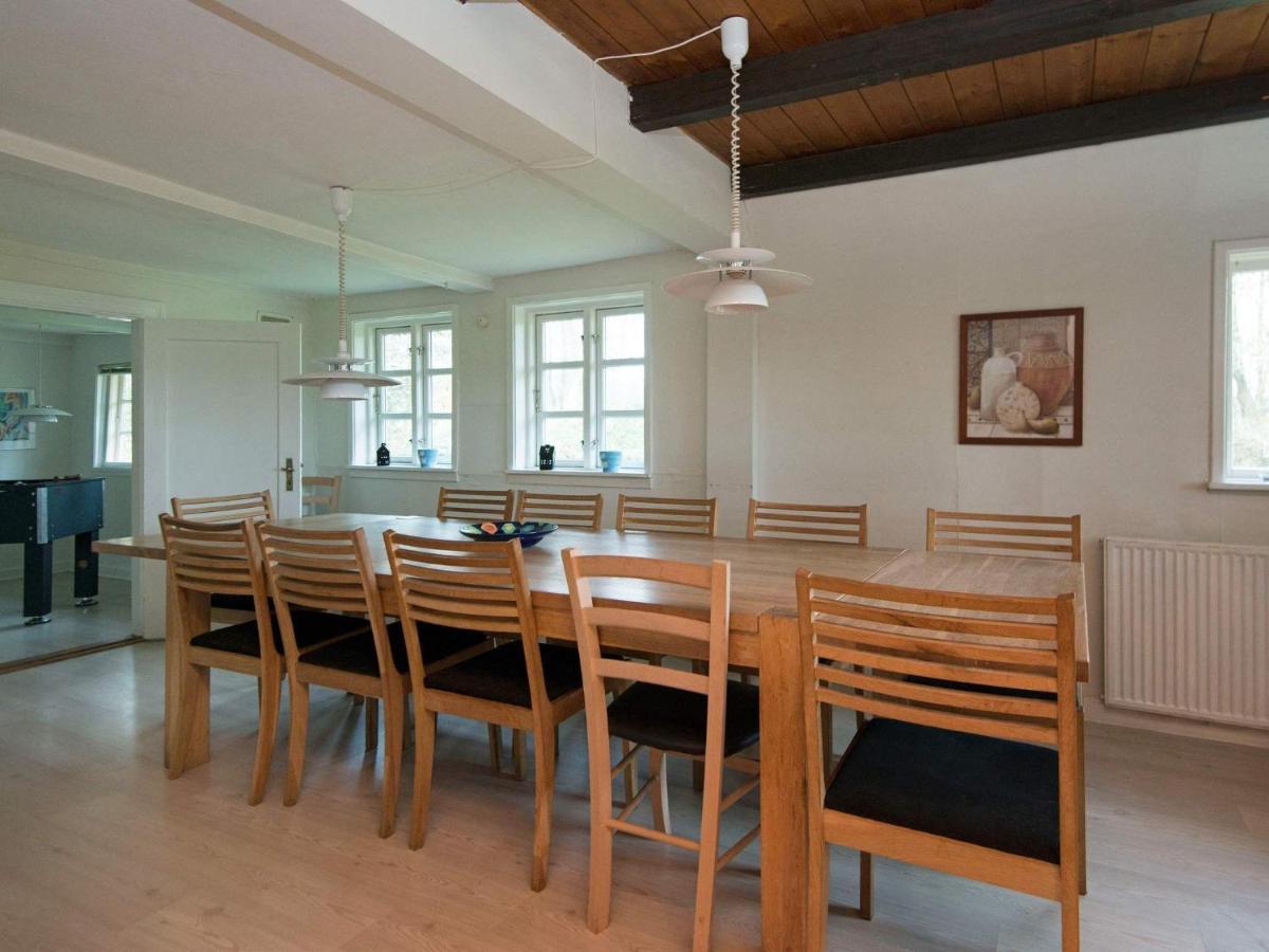 15 Person Holiday Home In Hundslund מראה חיצוני תמונה